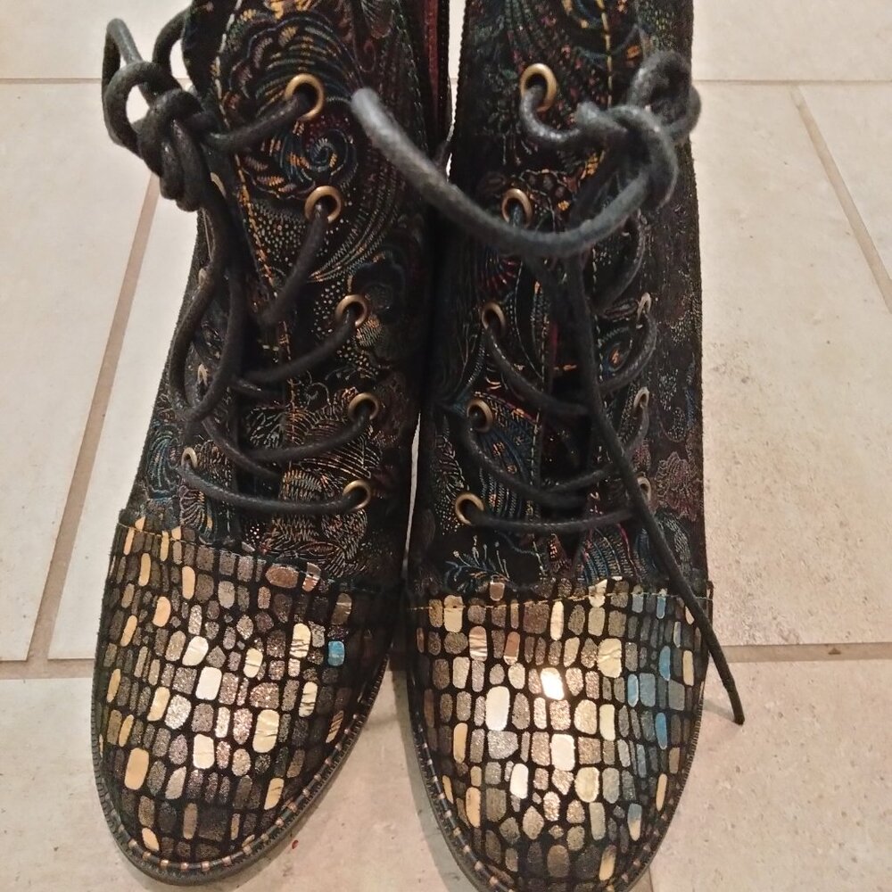 L'Artiste Glitterail heeled booties